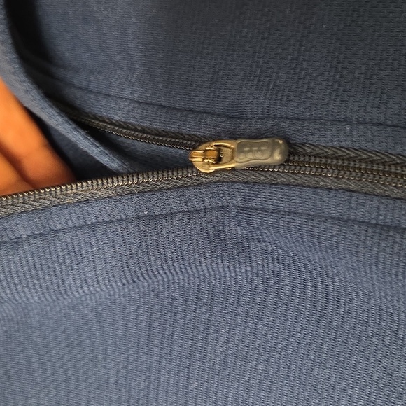 Patagonia lightweight Half Zip - Picture 4 of 8